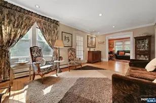 1334 Pennington Rd, Teaneck Township, NJ 07666 - Photo 3