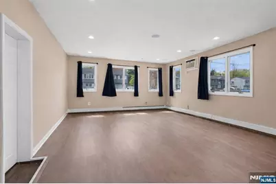 334 Pine Street, Pompton Lakes, NJ 07442 - Photo 3