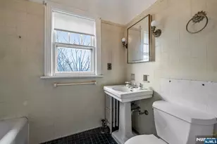 342 Hillcrest Rd, Ridgewood, NJ 07450 - Photo 27