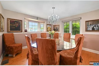 581 Northumberland Road, Teaneck Township, NJ 07666 - Photo 5