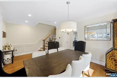 427 Lawton Avenue, Cliffside Park, NJ 07010 - Photo 9