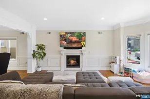 427 Lawton Ave, Cliffside Park, NJ 07010 - Photo 7