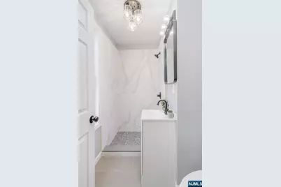 208 11th Street, Newark, NJ 07107 - Photo 15