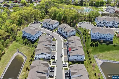 102 Sequoia Drive 1724 #1724, Cedar Grove, NJ 07009 - Photo 43