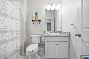 102 Sequoia Dr 1724, Cedar Grove, NJ 07009 - Photo 31
