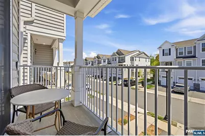 102 Sequoia Drive 1724 #1724, Cedar Grove, NJ 07009 - Photo 19