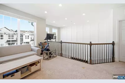 102 Sequoia Drive 1724 #1724, Cedar Grove, NJ 07009 - Photo 27