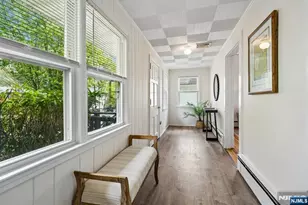 10 Sunnyside Pl, Verona, NJ 07044 - Photo 3