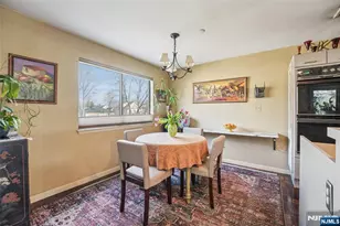 2 Carlyle Ct, Teaneck Township, NJ 07666 - Photo 11