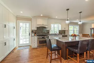 19 Bedford Rd, Mahwah, NJ 07430 - Photo 11