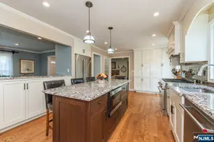 19 Bedford Rd, Mahwah, NJ 07430 - Photo 13