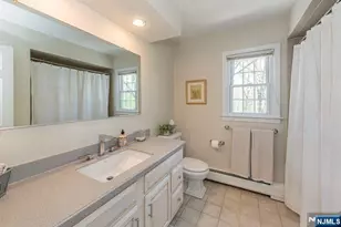 19 Bedford Rd, Mahwah, NJ 07430 - Photo 33