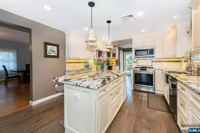 36 Ella Street, Bloomingdale, NJ 07403 - Photo 3