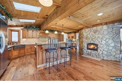 1561 Macopin Road, West Milford, NJ 07480 - Photo 5