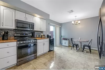 69 Columbia Avenue B #B, Cliffside Park, NJ 07010 - Photo 9