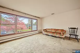 410 White Ave, Northvale, NJ 07647 - Photo 3
