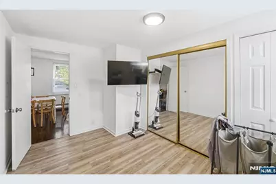 60 Westervelt Place, Lodi, NJ 07644 - Photo 25