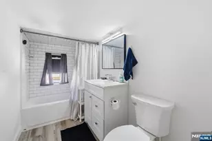 60 Westervelt Pl, Lodi, NJ 07644 - Photo 13
