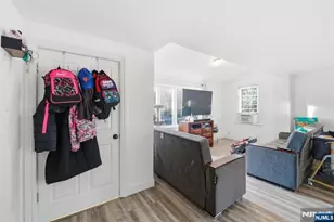 60 Westervelt Pl, Lodi, NJ 07644 - Photo 29