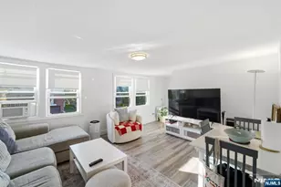 60 Westervelt Pl, Lodi, NJ 07644 - Photo 9
