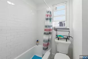 60 Westervelt Pl, Lodi, NJ 07644 - Photo 21