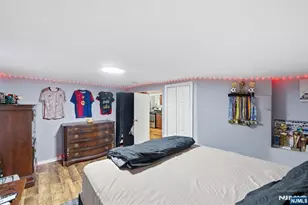60 Westervelt Pl, Lodi, NJ 07644 - Photo 35