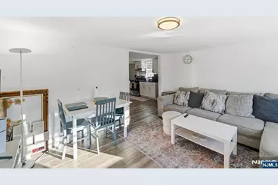 60 Westervelt Place, Lodi, NJ 07644 - Photo 11
