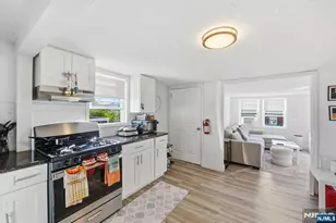 60 Westervelt Pl, Lodi, NJ 07644 - Photo 7