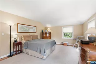 12 Louise Ln, Tenafly, NJ 07670 - Photo 11