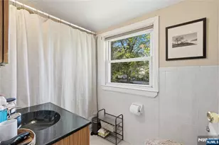 12 Louise Ln, Tenafly, NJ 07670 - Photo 17