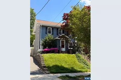 20 Clinton Avenue, Kearny, NJ 07032 - Photo 1