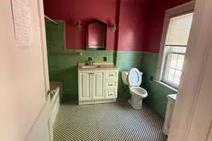 20 Clinton Ave, Kearny, NJ 07032 - Photo 7
