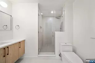 220 8th St, Palisades Park, NJ 07650 - Photo 33