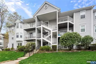 972 Juniper Way, Mahwah, NJ 07430 - Photo 3