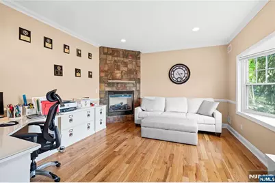 160 Lozier Terrace, River Edge, NJ 07661 - Photo 9