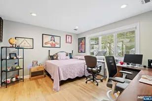 88B Myrtle Ave, Edgewater, NJ 07020 - Photo 25