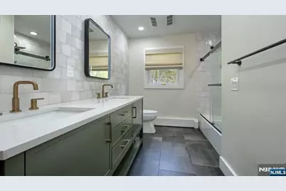 112 Urban Club Road, Wayne, NJ 07470 - Photo 23