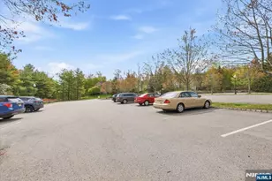 1201 Rio Vista Dr, Mahwah, NJ 07430 - Photo 47