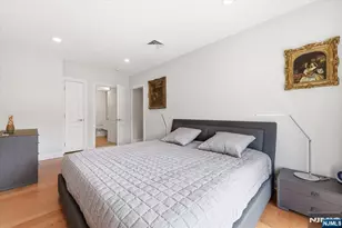 1201 Rio Vista Dr, Mahwah, NJ 07430 - Photo 21