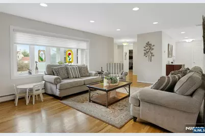 27 Howland Circle, Caldwell, NJ 07006 - Photo 7