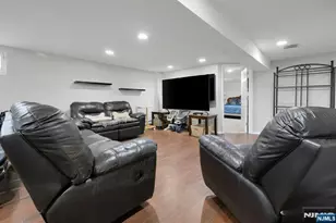 27 Howland Cir, Caldwell, NJ 07006 - Photo 21