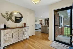 27 Howland Cir, Caldwell, NJ 07006 - Photo 3