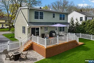 488 Dorchester Rd, Ridgewood, NJ 07450 - Photo 29