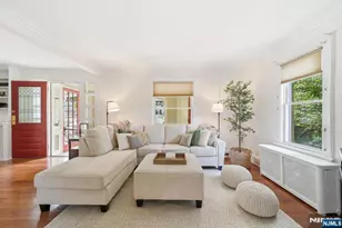 18 Irving Pl, Nutley, NJ 07110 - Photo 9