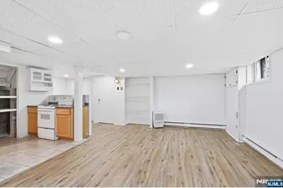 18 Irving Place, Nutley, NJ 07110 - Photo 21