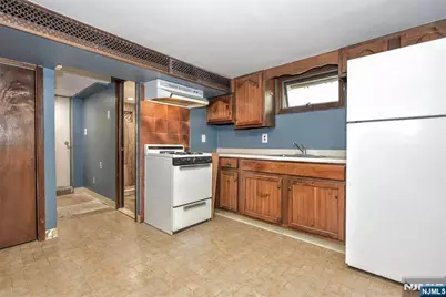 247 Grove Street, Lodi, NJ 07644 - Photo 21