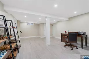 137 Lincoln Pl, Waldwick, NJ 07463 - Photo 13