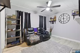 83 Hamilton St, East Orange, NJ 07017 - Photo 5