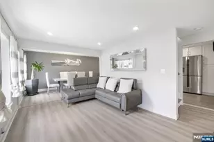 65 Clinton Park Dr, Bergenfield, NJ 07621 - Photo 5