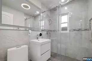 65 Clinton Park Dr, Bergenfield, NJ 07621 - Photo 13